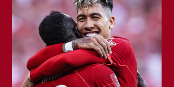 Sadio Mané Honors Roberto Firmino: “He’s the Only Player Whose Shirt I Have Hung Up in My House”