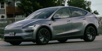 Tesla Robotaxi Troubles Grow After Seven Austin Crashes
