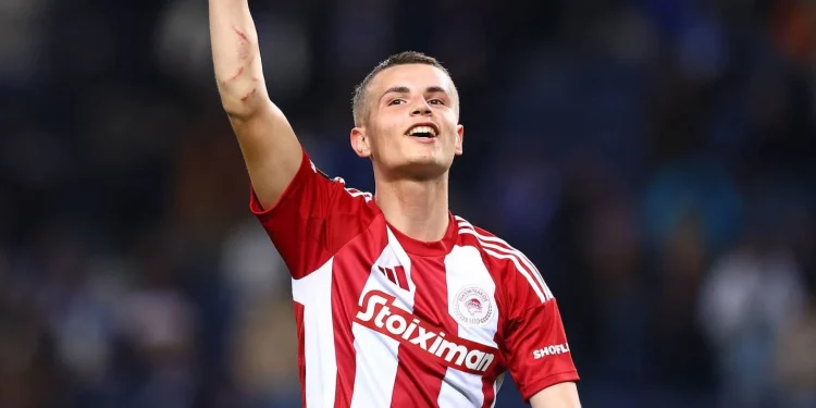 Manchester United Launch €28m Bid for Christos Mouzakitis Amid Rival Interest from Arsenal and Real Madrid, Olympiacos Hold Out for €40m