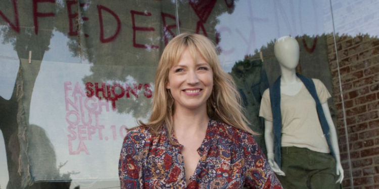 Beth Riesgraf