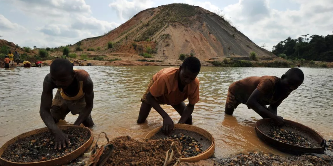 How to Apply for a Mining License in Kenya – Complete Guide