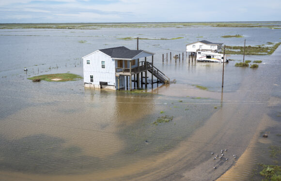 Apollo Expands Asset-Level Risk Reviews to Reflect Impact of Extreme Weather