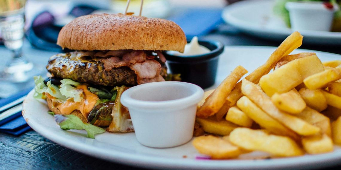 How to Start and Run a Successful Fast Food Business in Kenya