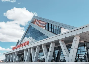 Mtito Andei History: From “Forest of Vultures” to Kenya’s Transit Hub