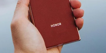 Honor Eyes Wide Foldable Phone Market