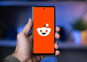 Reddit Tests App-Only Access for Mobile Users
