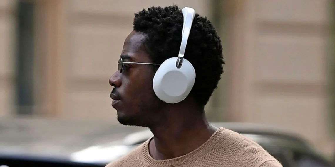 Sony to Unveil New Premium Flagship Headphones on May 19