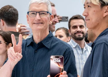 Apple Settles AI Claims With $250M Payout