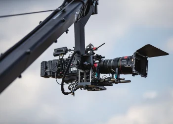 Canon EOS C700 FF: Specs, Sensor, 5.9K RAW and Cinema Features