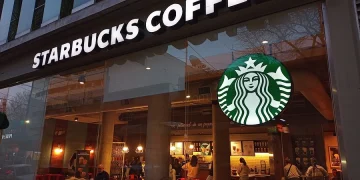 Starbucks Loyalty Strategy: How Rewards Became a Financial Engine
