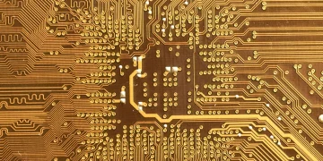 Apple Broadcom Deal Deepens US Manufacturing Push
